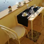 Oda ve Kahvaltı Punta Vivara