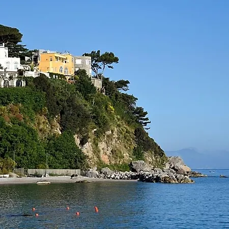 Bed & Breakfast Punta Vivara Capri