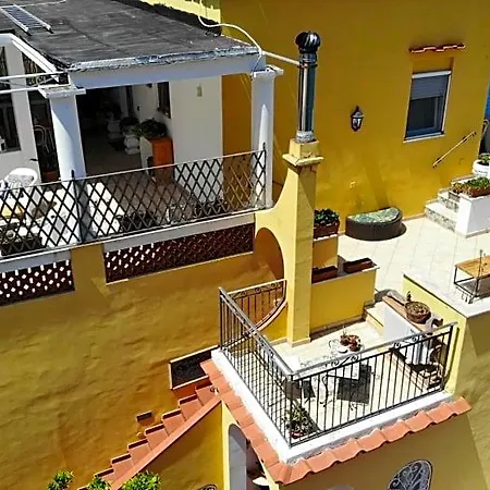 Bed and Breakfast Punta Vivara Κάπρι