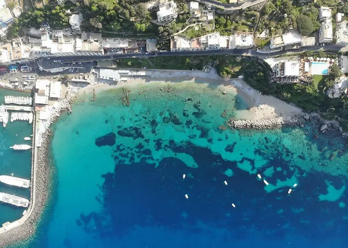 Oda ve Kahvaltı Punta Vivara Capri