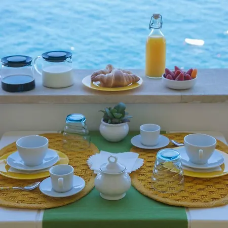 Punta Vivara Bed & Breakfast