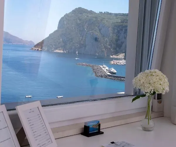 Bed & Breakfast Punta Vivara 4*